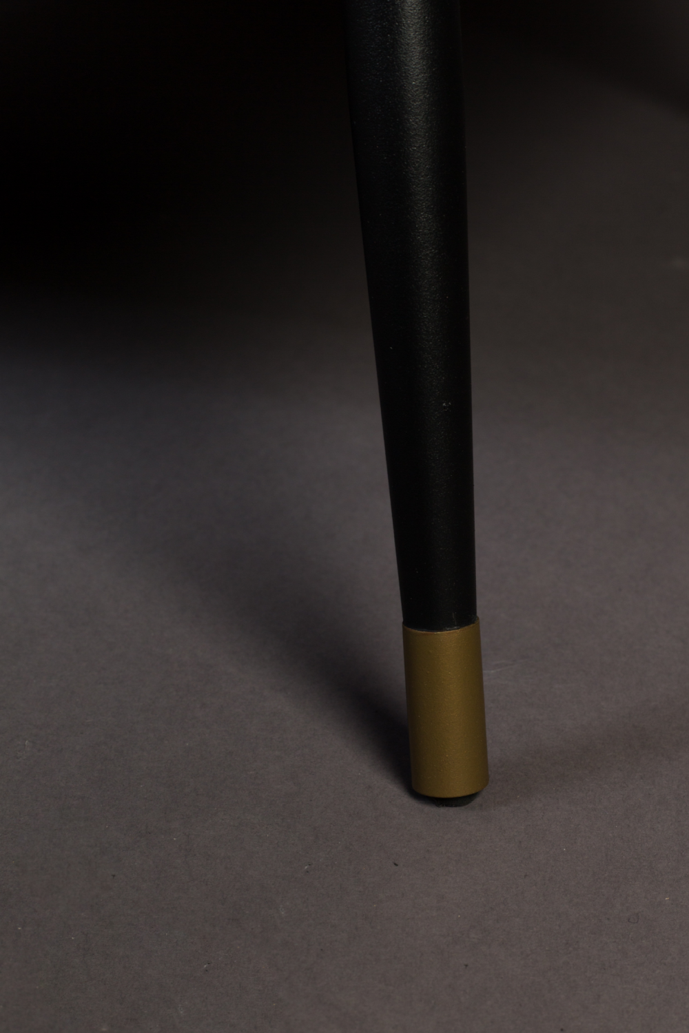 Tufted Lounge Chair | Dutchbone Kate | Oroa.com