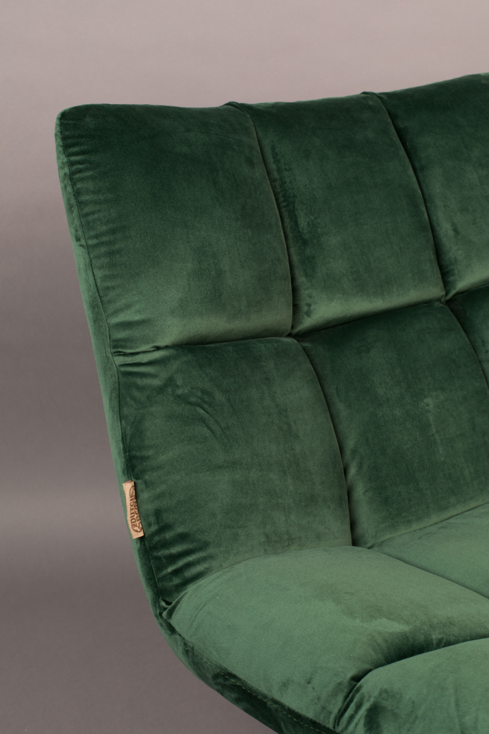 Velvet Pedestal Accent Chair | Dutchbone Bar | Oroa.com