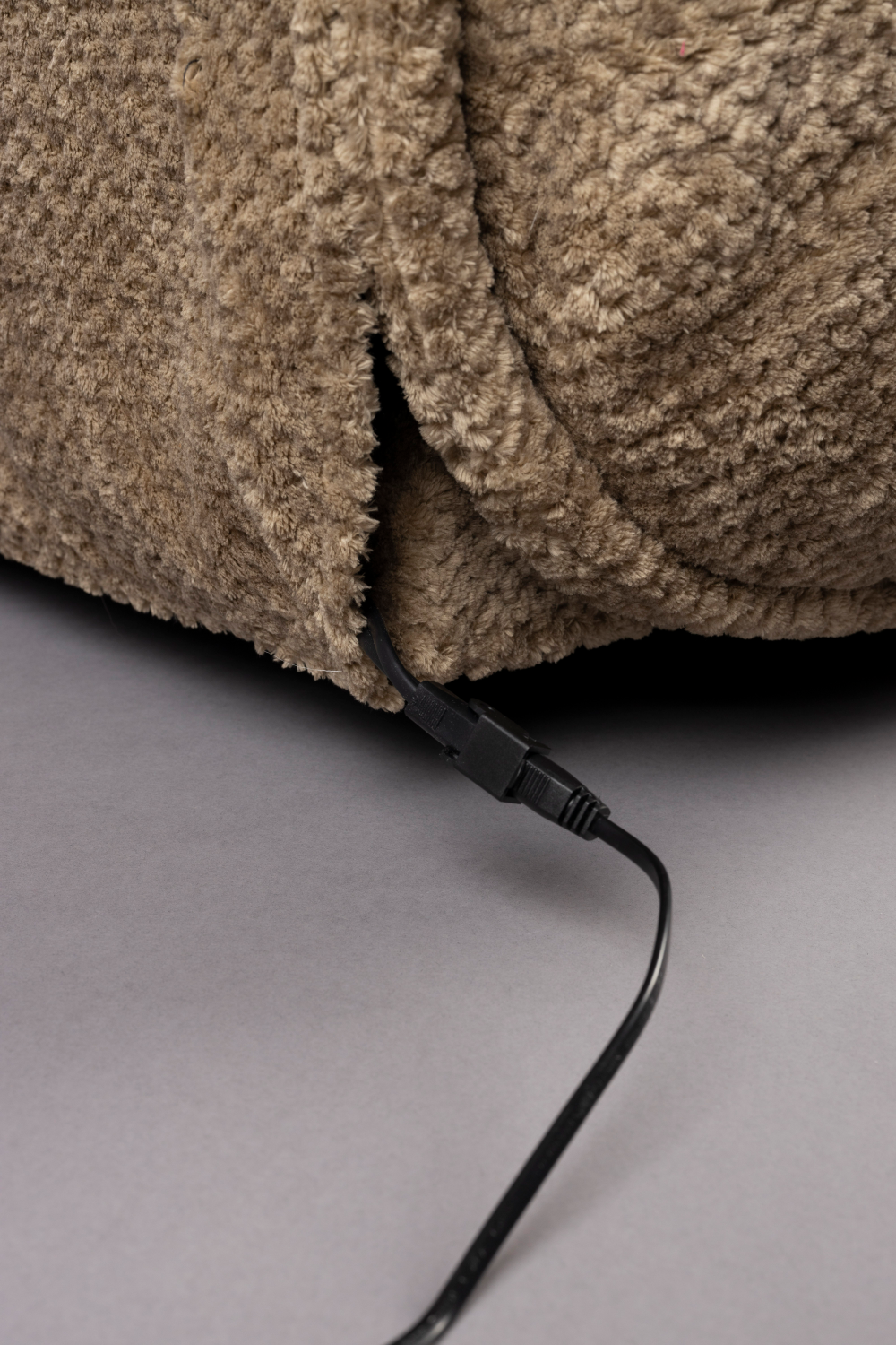 Recliner Lounge Chair | Dutchbone Hamilton | Oroa.com