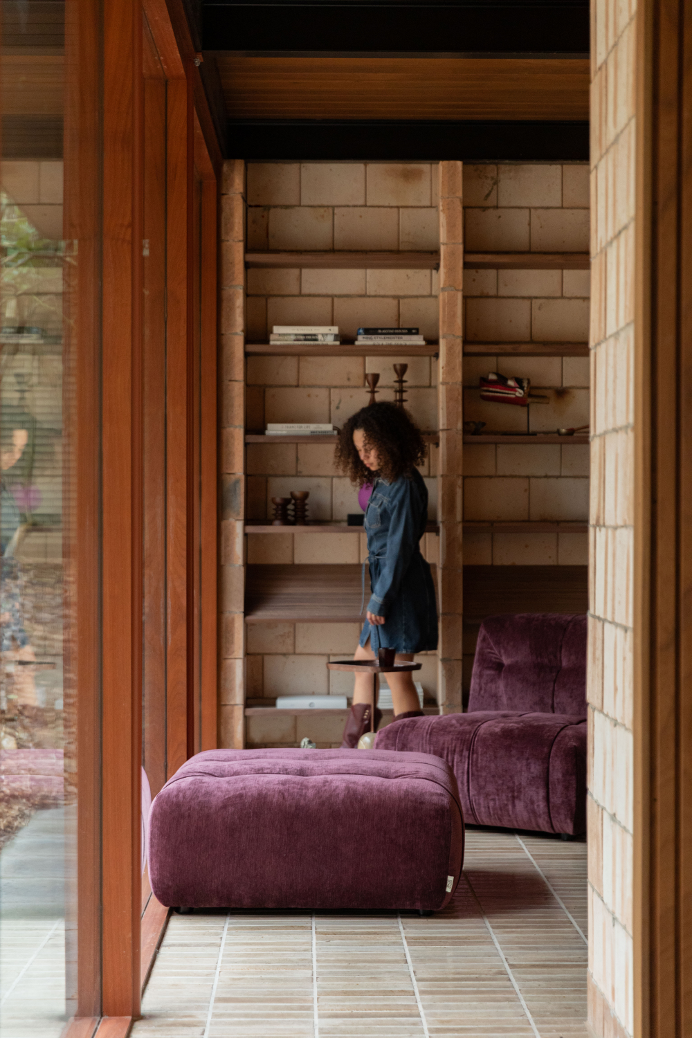 Velvet Square Hocker | Dutchbone Giada | OROA.com