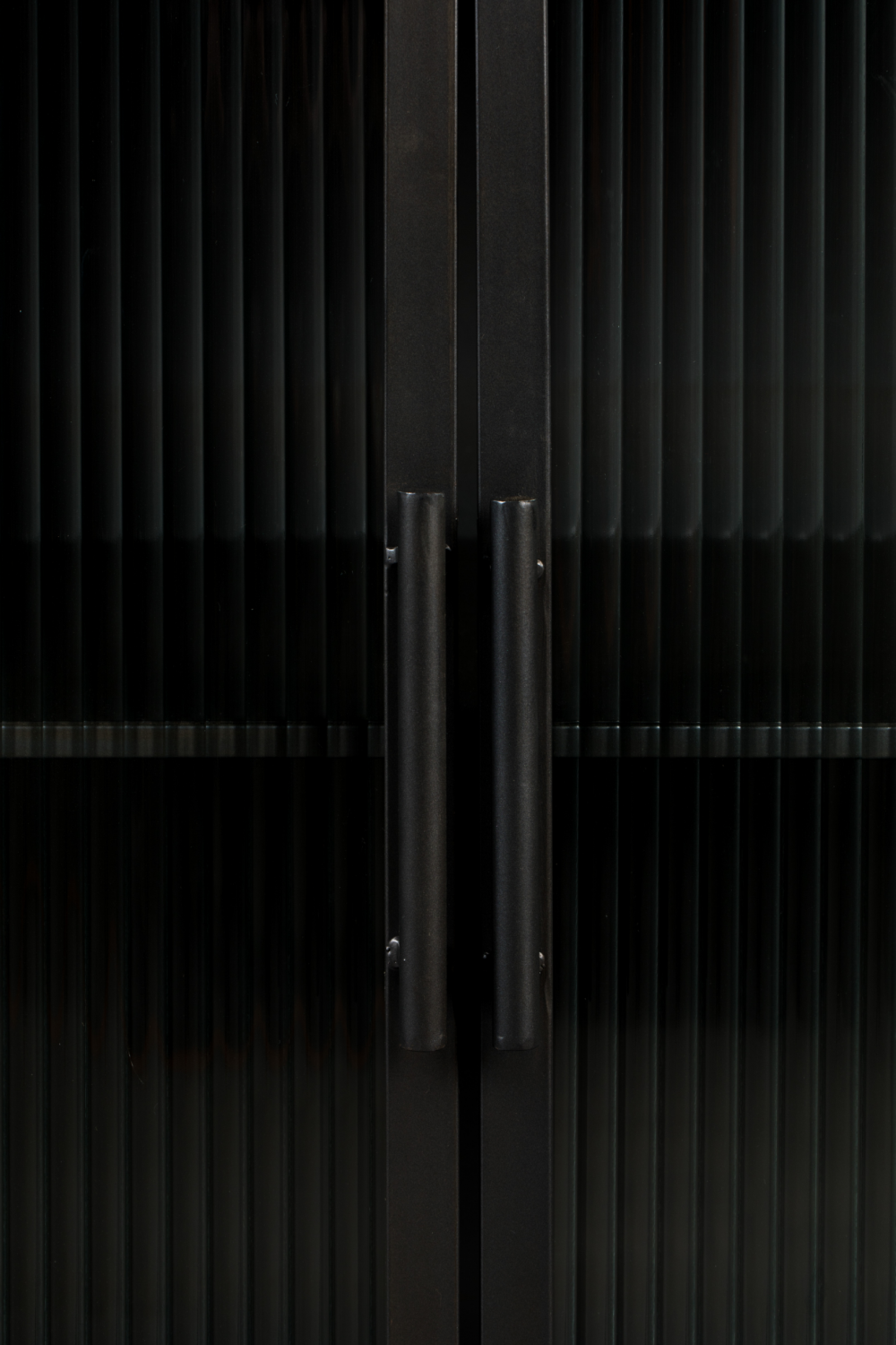 Black Metal Sideboard | Dutchbone Boli | Oroatrade.com