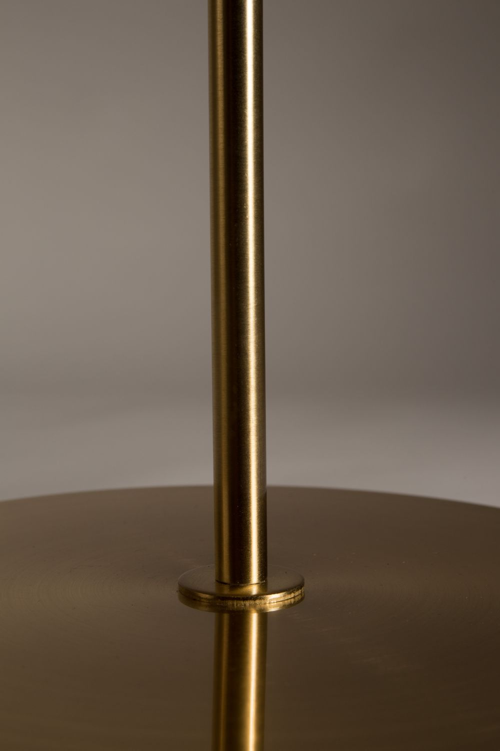 Iron Floor Lamp | Dutchbone Eclipse | Oroa.com