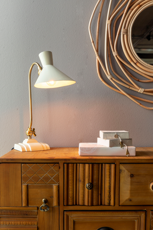 Ivory Colored Desk Lamp | Dutchbone Gaia | OROA.com
