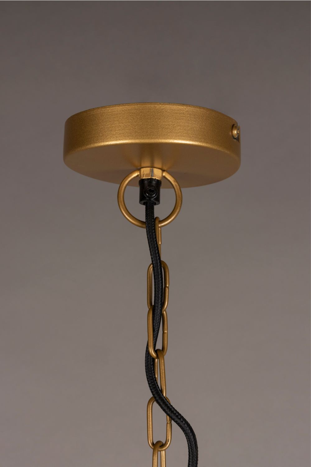 Round Gold Pendant Lamp | Dutchbone Meezan | OROA.com