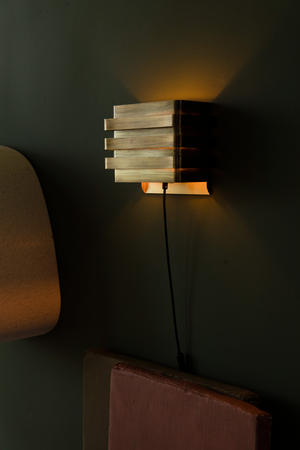 Modern Wall Lamp | Dutchbone Dumont | OROA.com