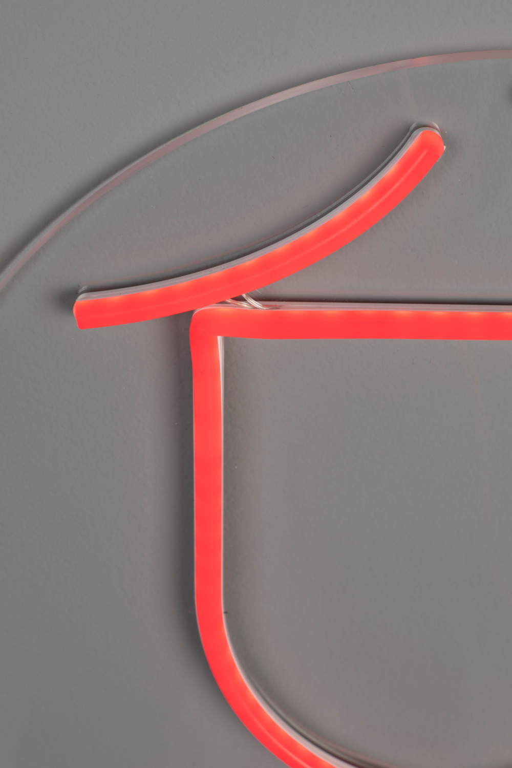 Neon Wall Light | Dutchbone Sya | OROA.com