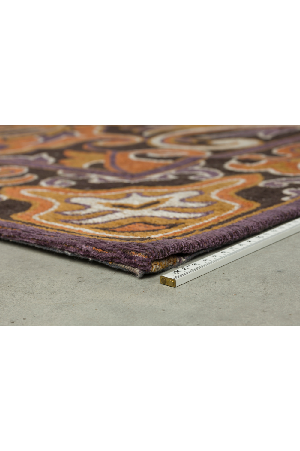 Patterned Chenille Carpet 5' x 8' | Dutchbone Bashmira | OROA.com