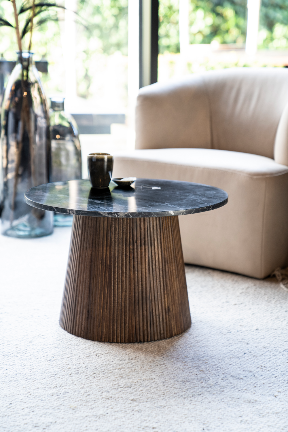Round Black Marble Side Table | Eleonora Maxim | OROA.com