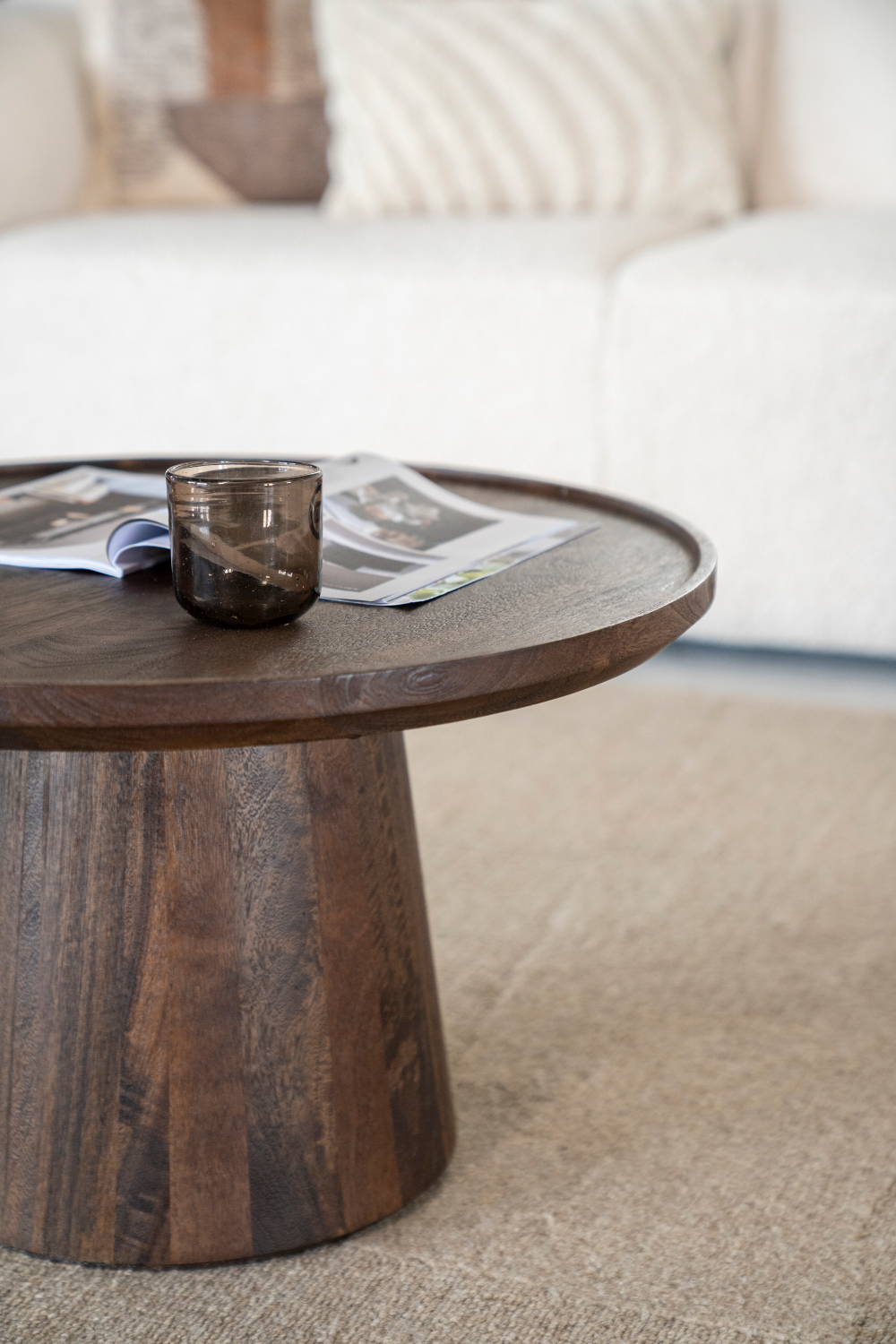 Wooden Pedestal Coffee Table | Eleonora Ron | OROA.com