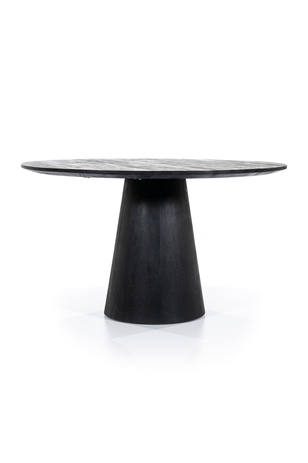 Wooden Pedestal Dining Table | Eleonora Aron | OROA.com