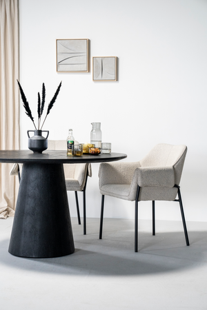 Wooden Pedestal Dining Table | Eleonora Aron | OROA.com