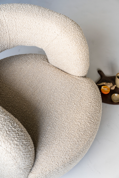 Contemporary Accent Lounge Chair | Eleonora Sharon | OROA.com