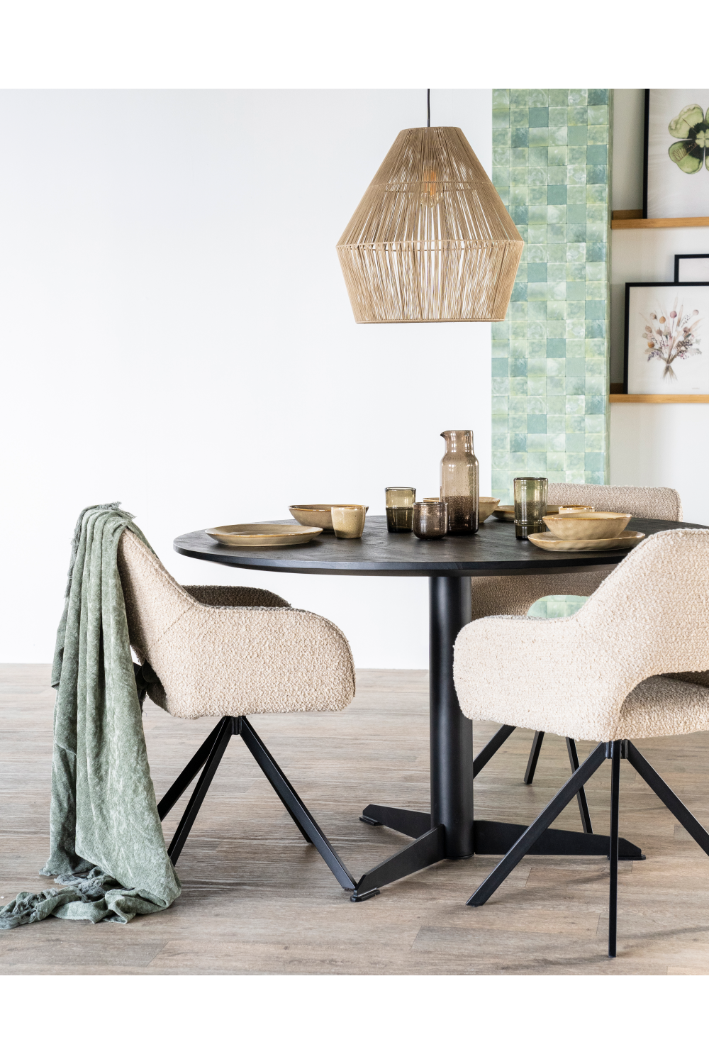 Cut-Out Quadrupod Dining Chair | Eleonora Fabio | OROA.com