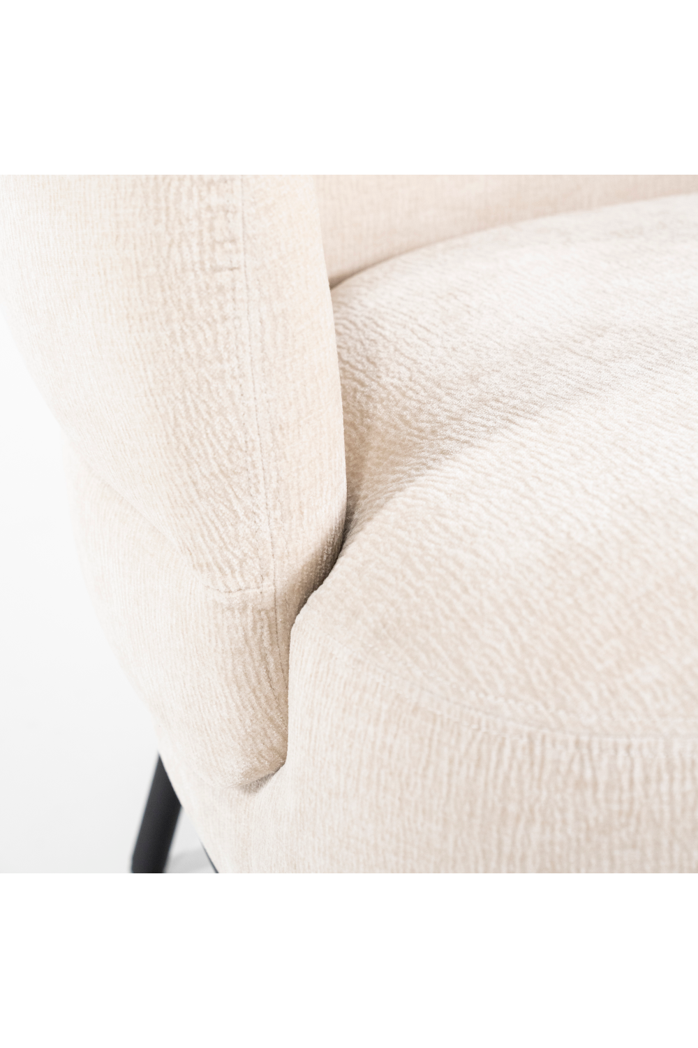 Minimalist Barrel Armchair | Eleonora David | OROA.com