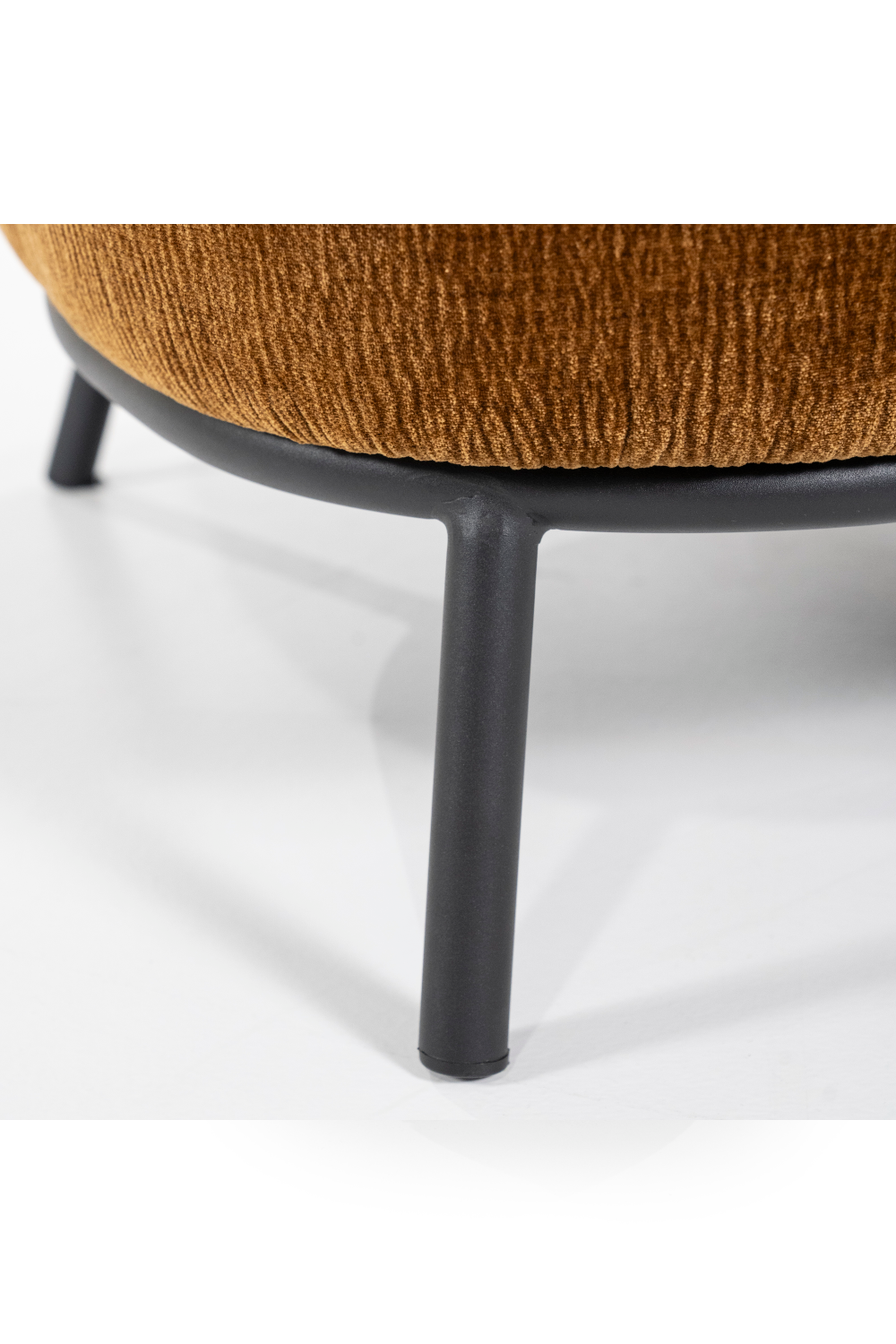 Minimalist Barrel Armchair | Eleonora David | OROA.com