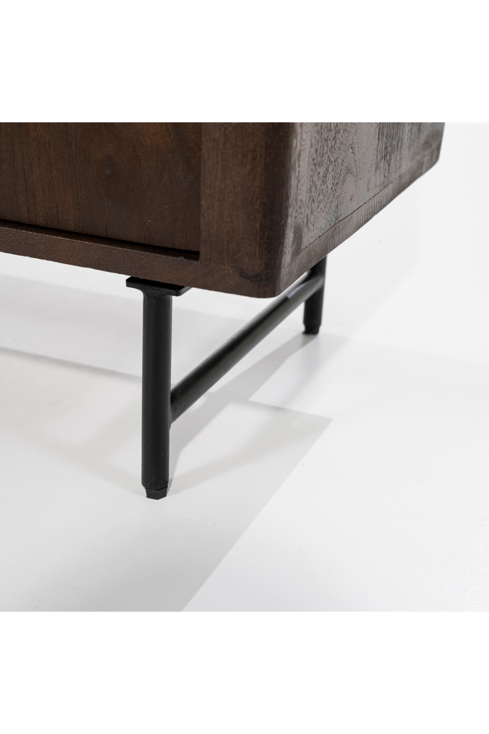 Mango Wood Bookcase | Eleonora Lio | OROA.com