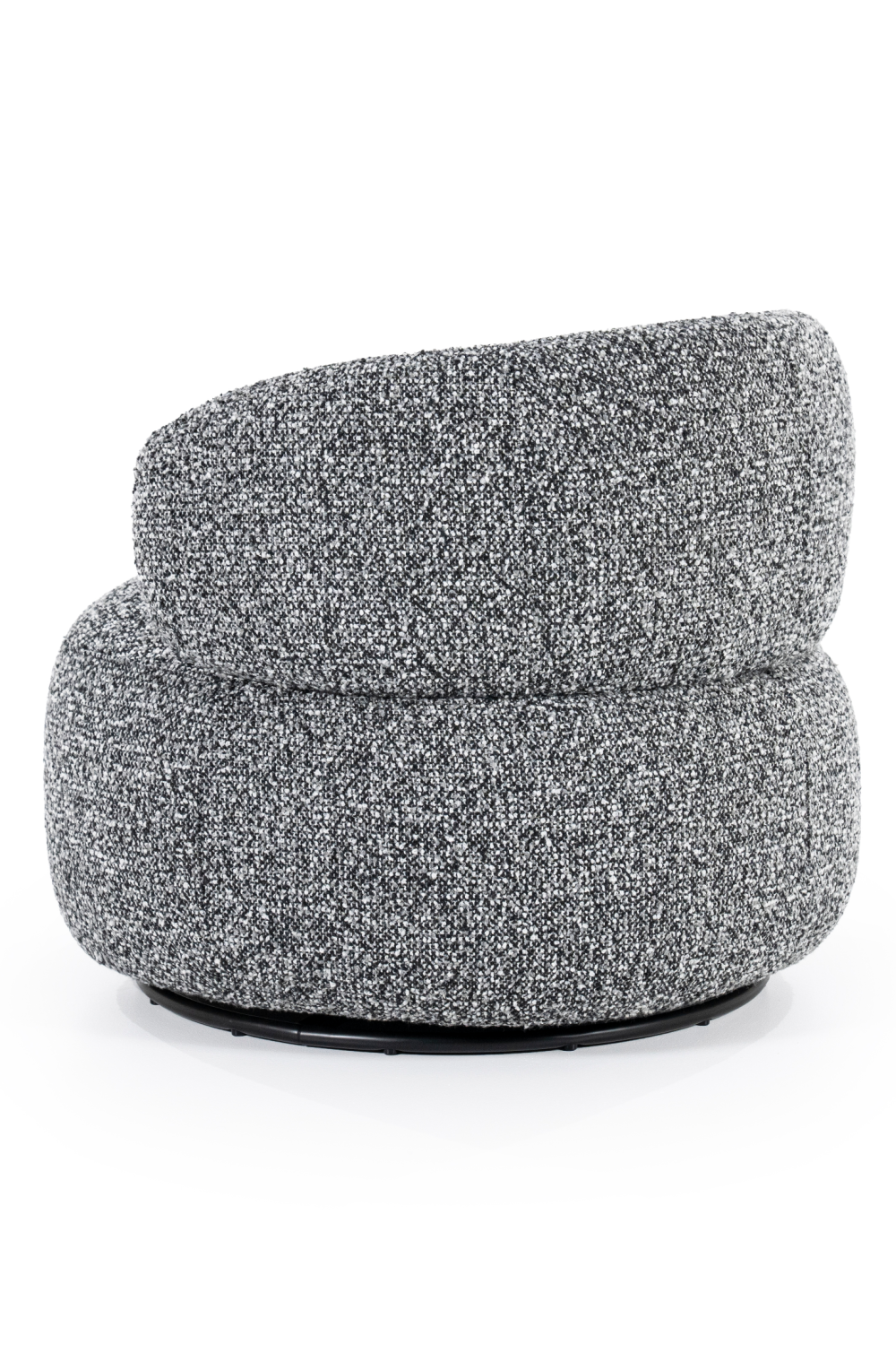 Modern Curved Lounge Chair | Eleonora Maeve | OROA.com