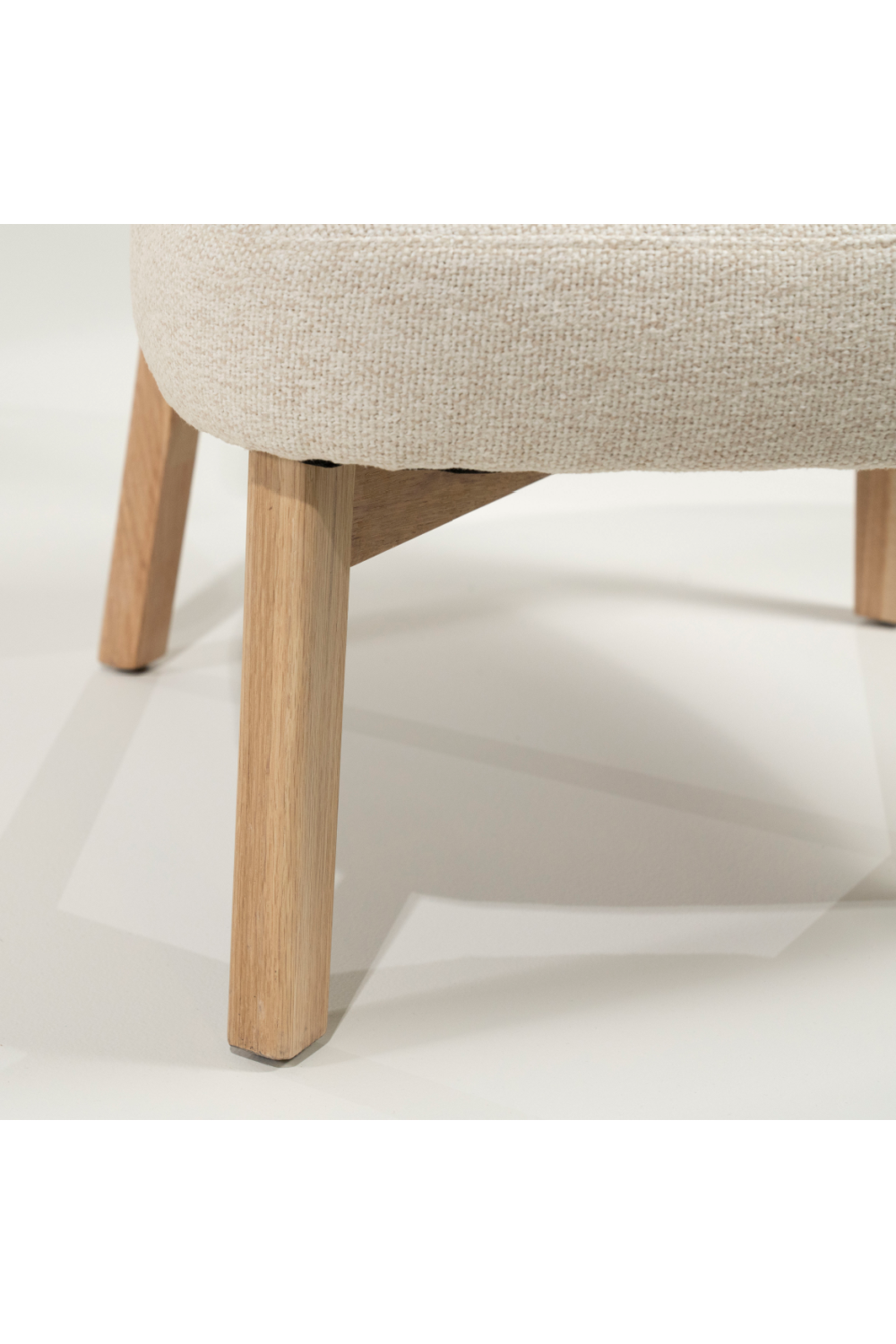 Oak Framed Accent Chair | Eleonora Mikky | OROA.com