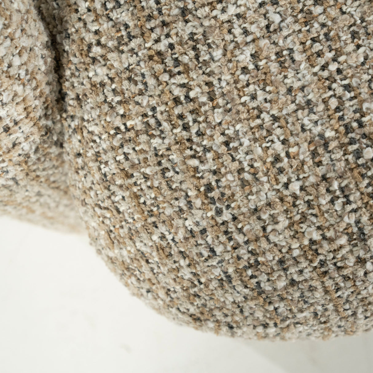   Modern furniture - Upholstered Chunky Lounge Armchair - www.oroa.com | Oroa.com