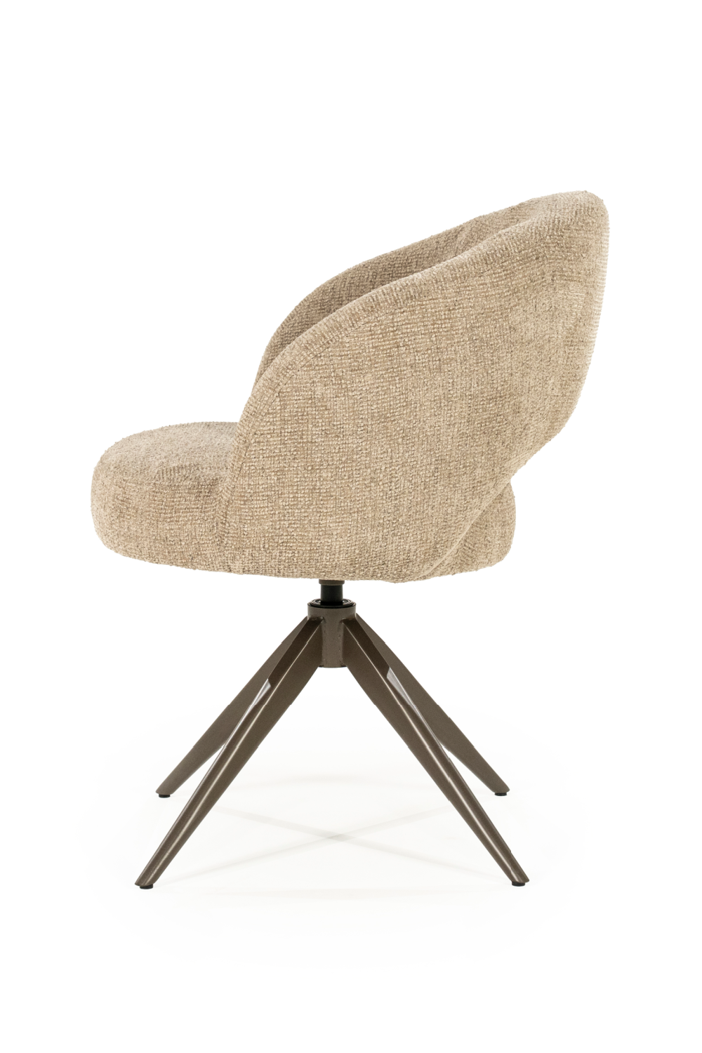 Cut-Out Swivel Chair | Eleonora Alissa | Oroa.com