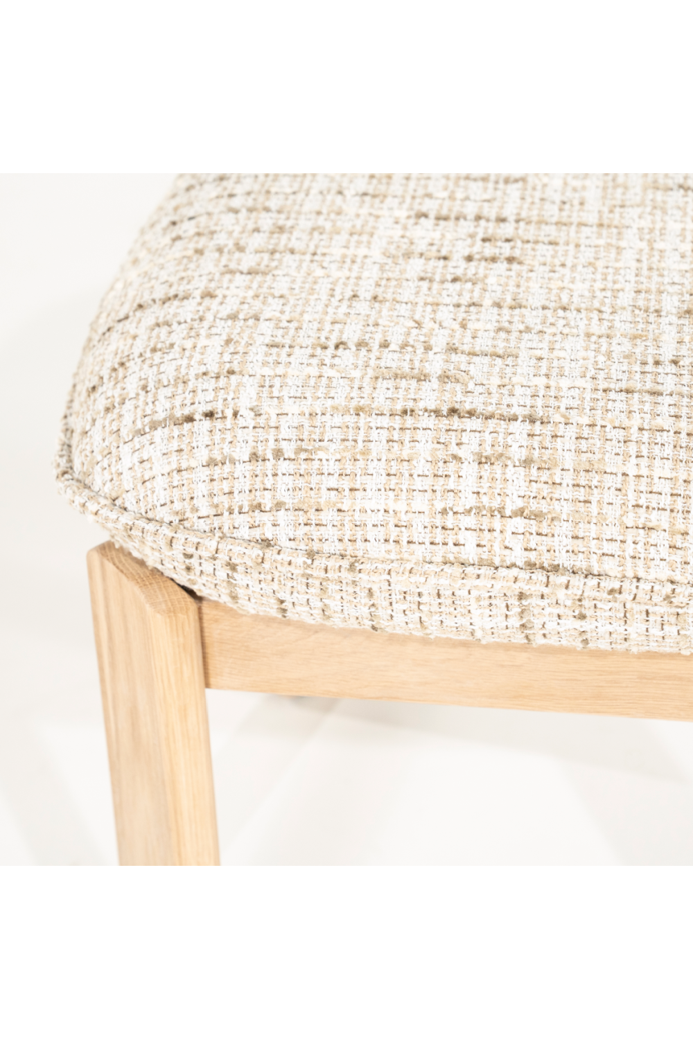 Cushioned Oak Stool | Eleonora Lottie | Oroa.com