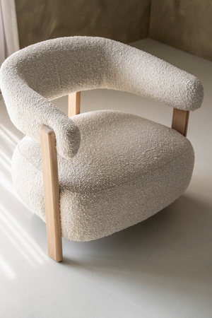 Curved Back Lounge Armchair | Eleonora Lola | Oroa.com