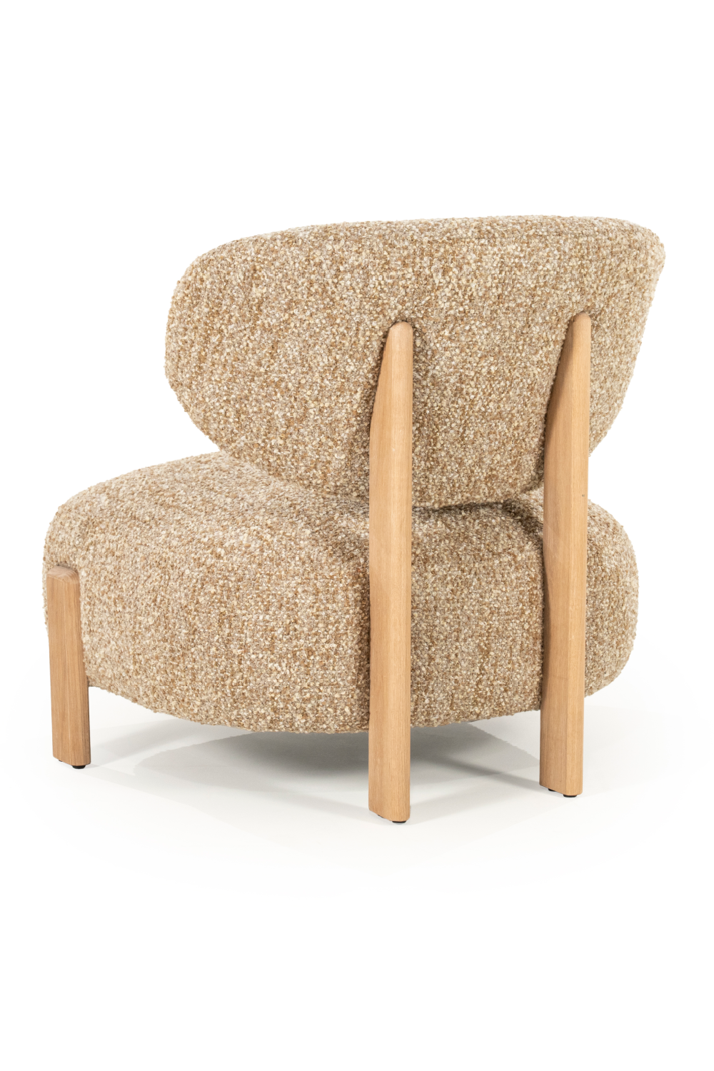 Cushioned Minimalist Lounge Chair | Eleonora Reza | Oroa.com