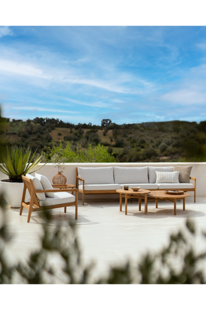 Round Slatted Outdoor Coffee Table | Ethnicraft Quatro | Oroa.com