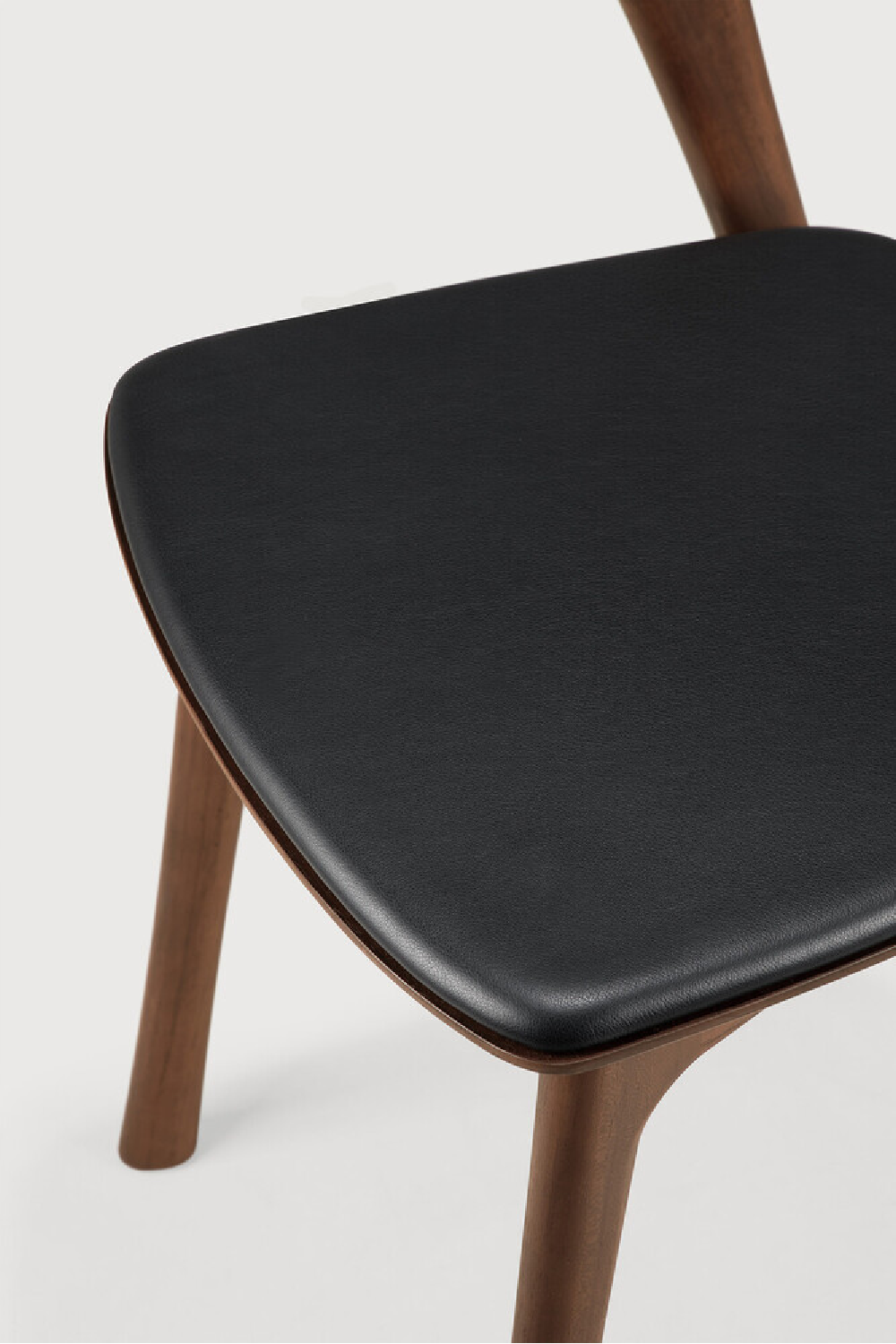 Brown Teak Dining Chair | Ethnicraft Bok | Oroa.com