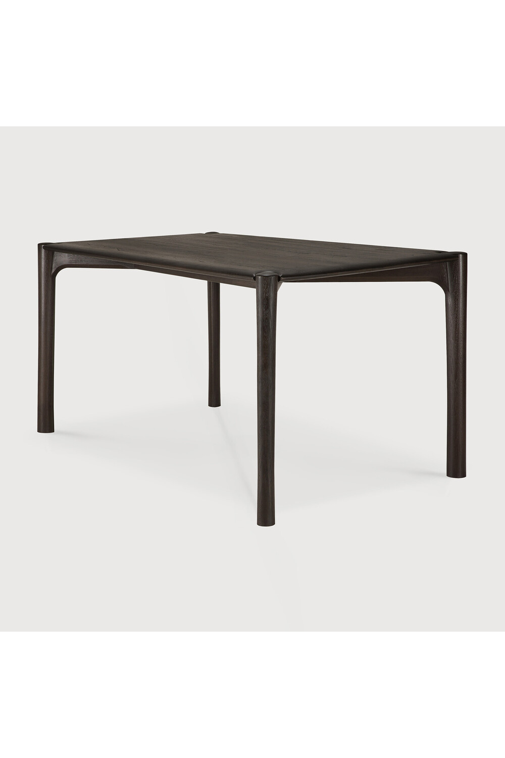 Varnished Teak Dining Table | Ethnicraft PI | Oroa.com