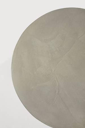 Round Concrete Outdoor Side Table | Ethnicraft Elements | Oroa.com