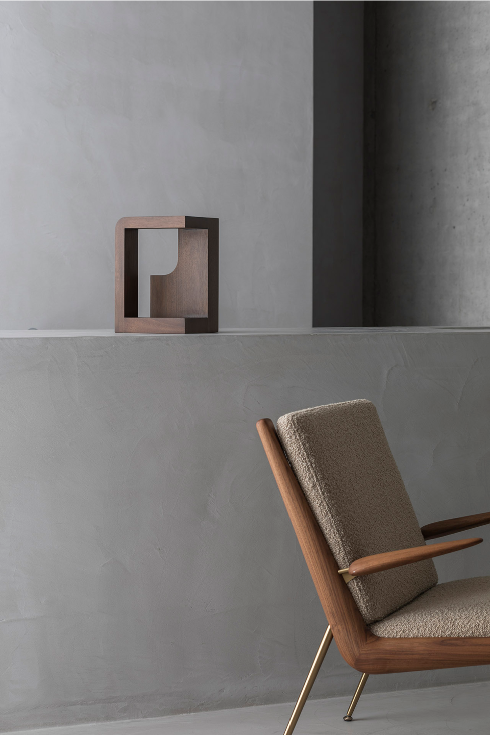 Geometric Mahogany Sculpture | Ethnicraft Blok | Oroa.com