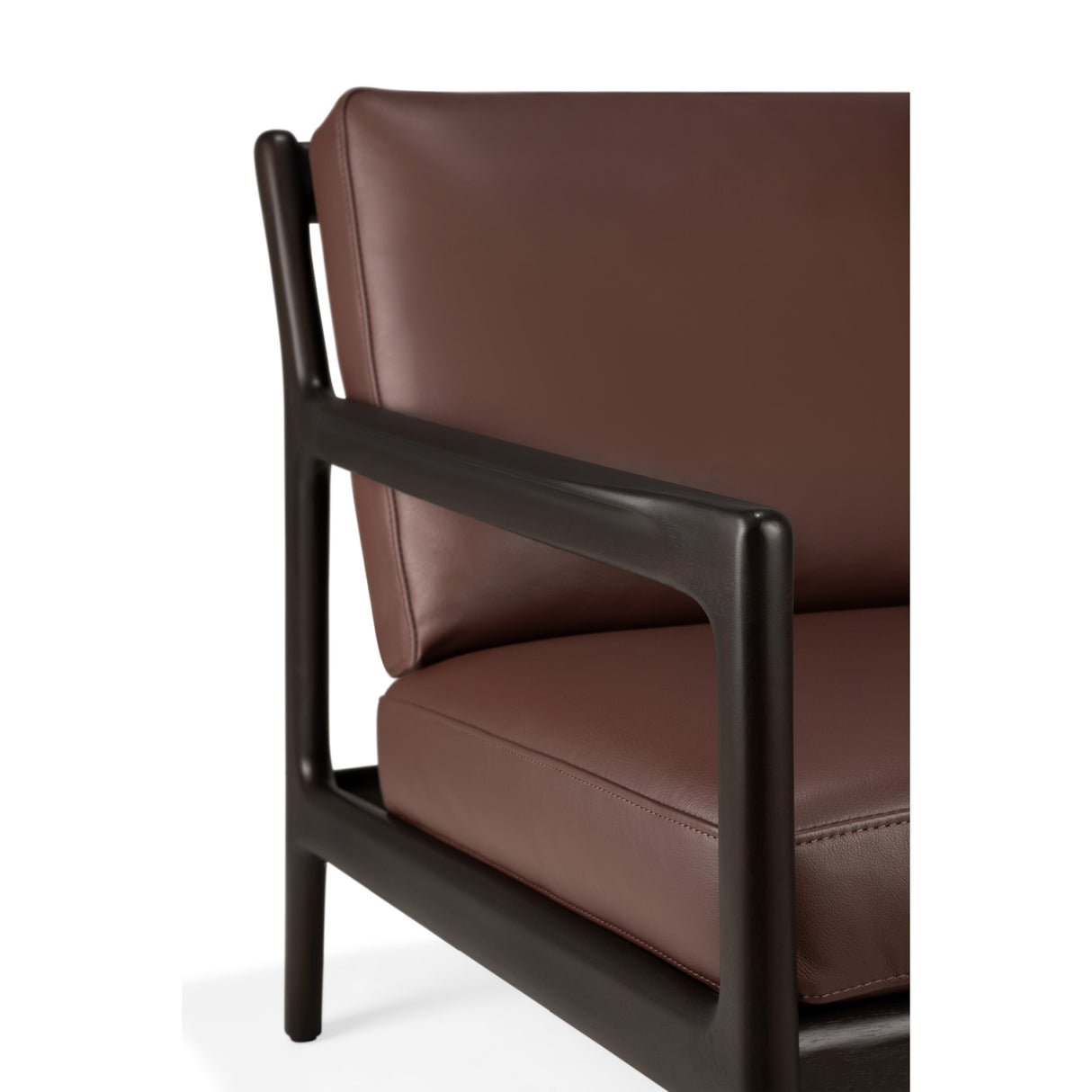   Brown Mahogany Lounge Chair | Oroa.com