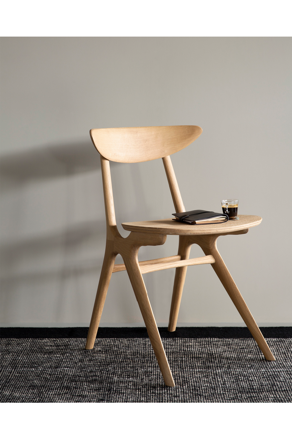 Natural Oak Dining Chair | Ethnicraft Eye | OROA.COM