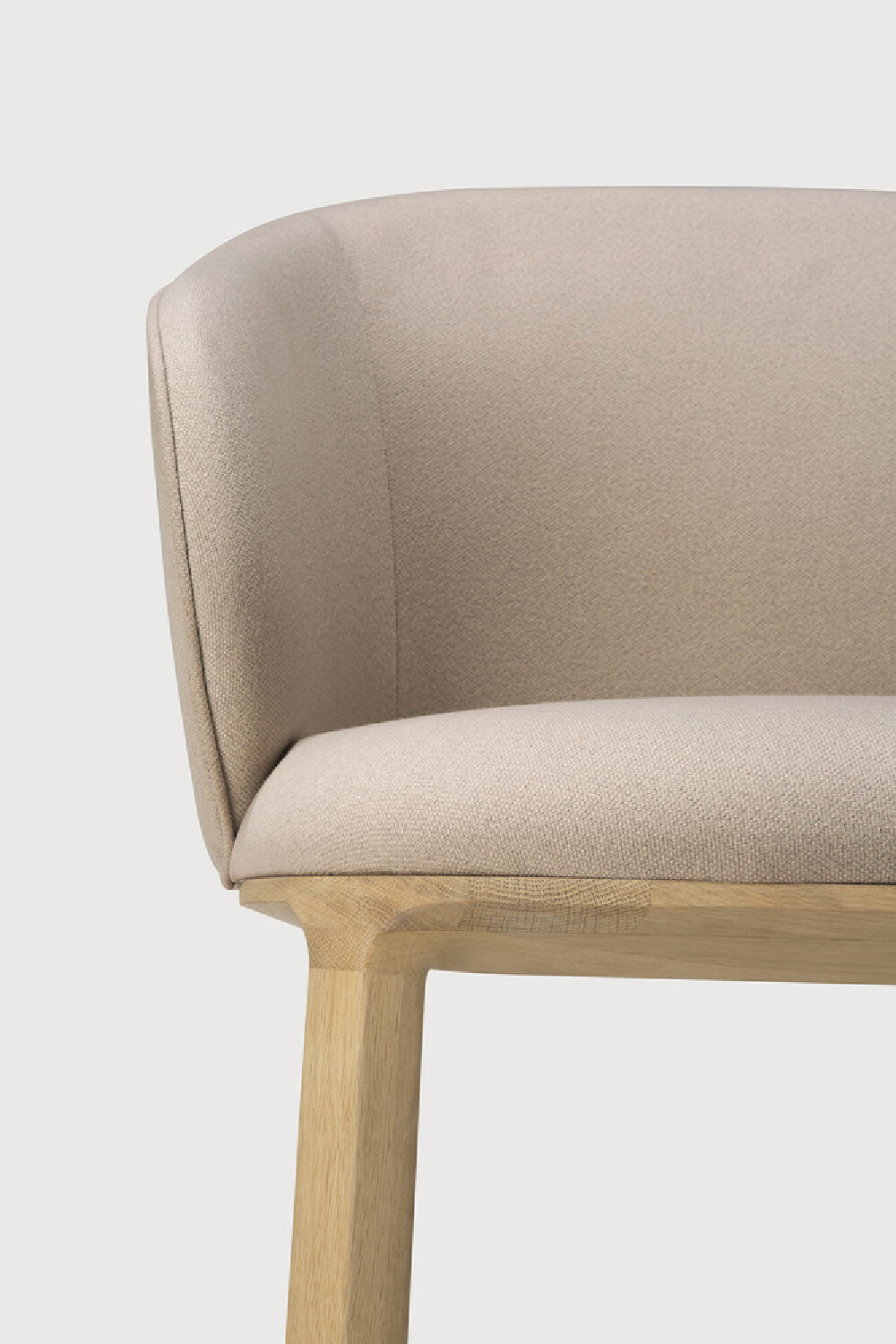 Upholstered Oak Dining Chair | Ethnicraft Unda | Oroa.com