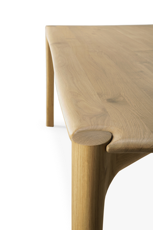 Natural Oak Modern Dining Table | Ethnicraft PI