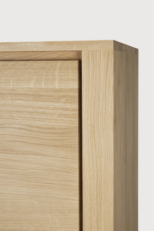 Oak Storage Cupboard | Ethnicraft Shadow | OROA.COM