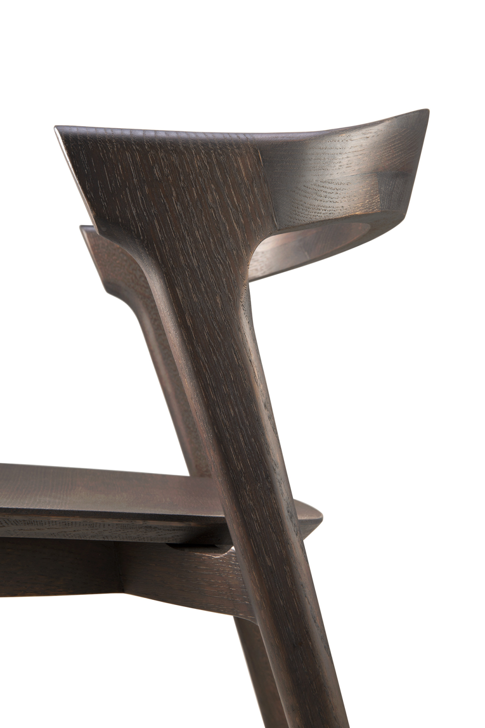 Varnished Oak Classic Dining Chair | Ethnicraft Bok | Oroa.com