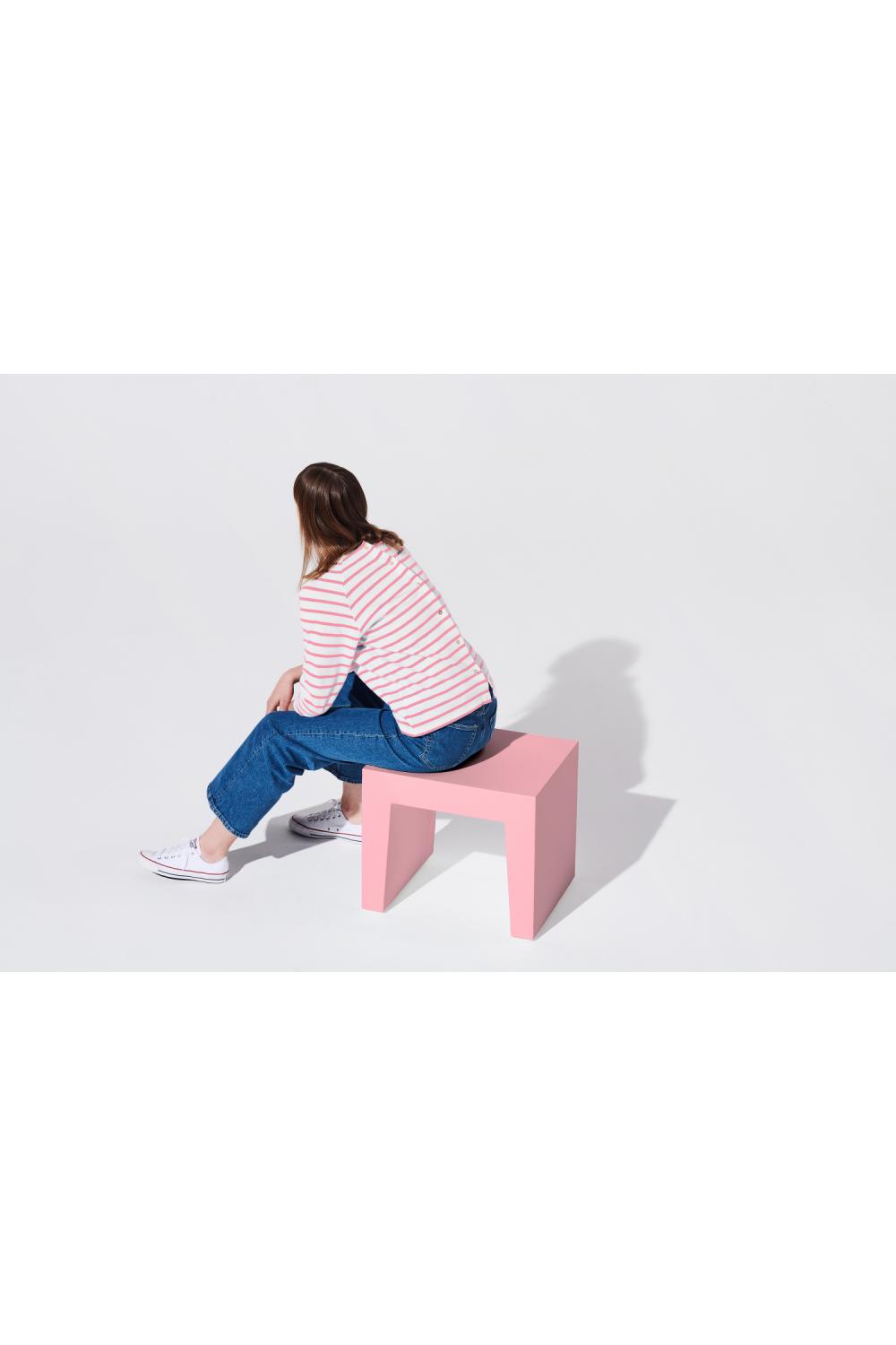 Minimalist Outdoor Stool | Fatboy Concrete | OROA.com