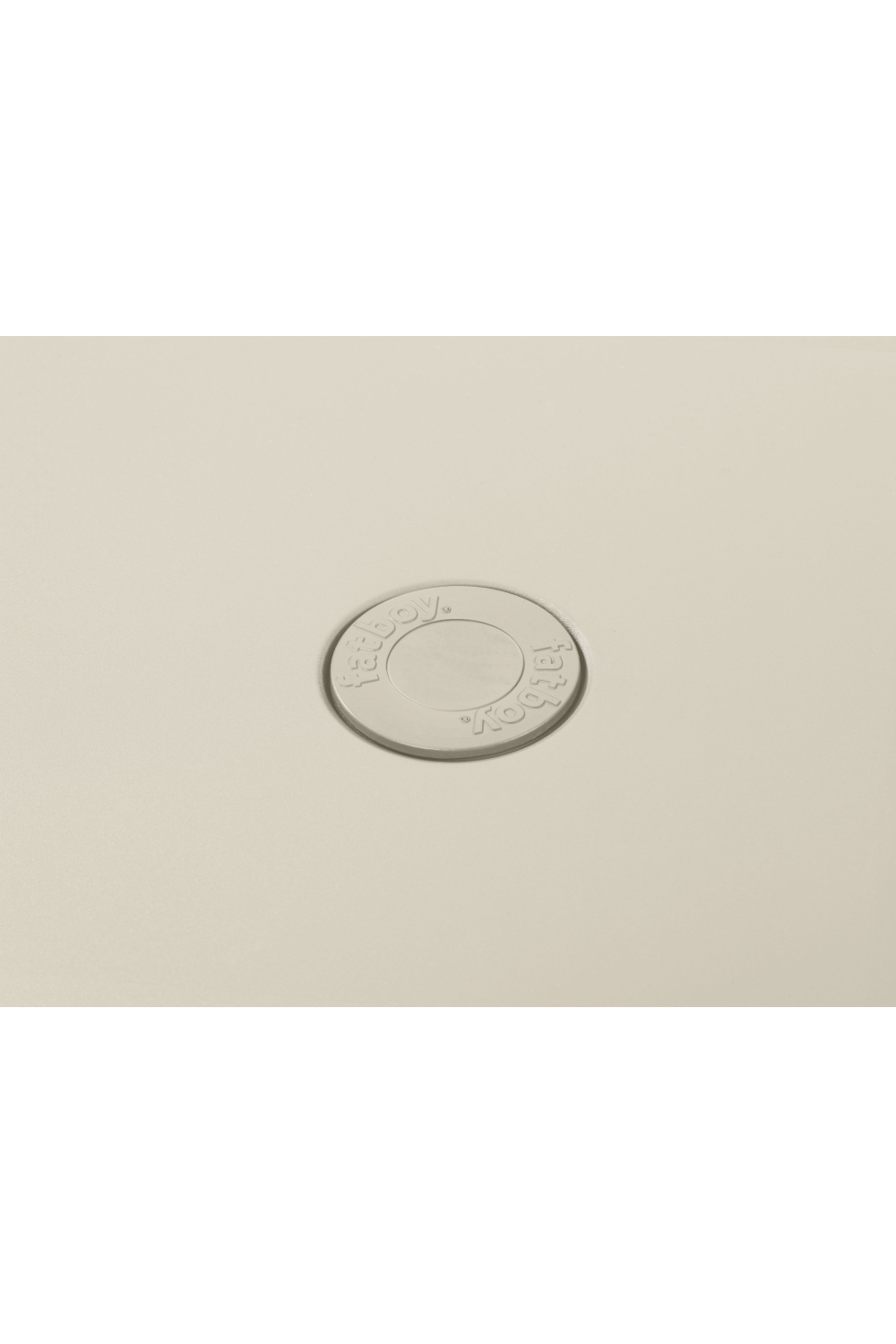 Contemporary Outdoor Dining Table | Fatboy Toni | OROA.com