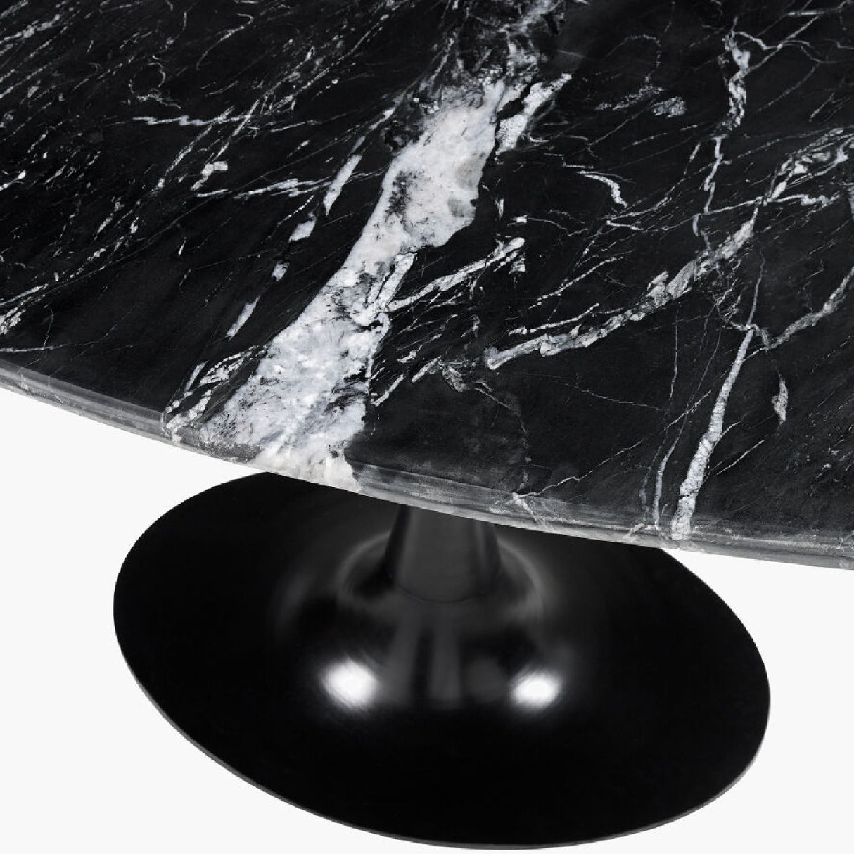   Oval Pedestal Dining Table | Oroa.com