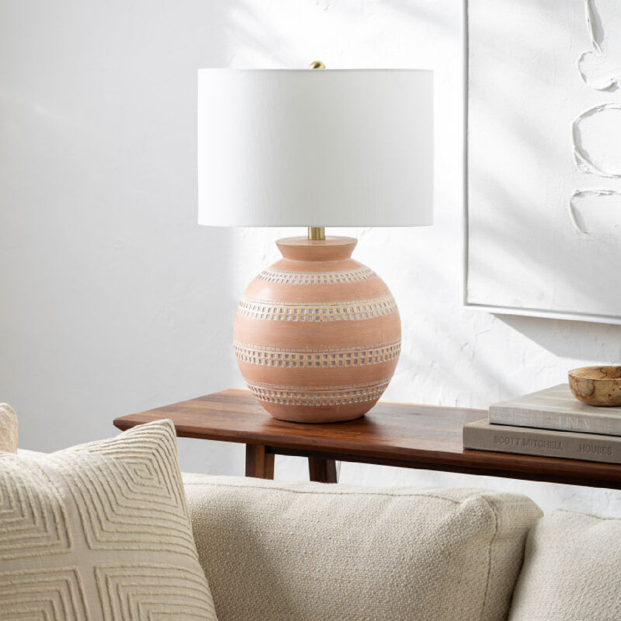   Painted Round Base Table Lamp | Oroa.com