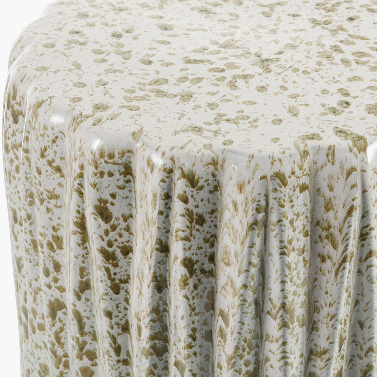   Ridged Ceramic Garden Stool | Oroa.com
