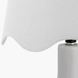   Wavy-Edge Rattan Ceramic Table Lamp | Oroa.com