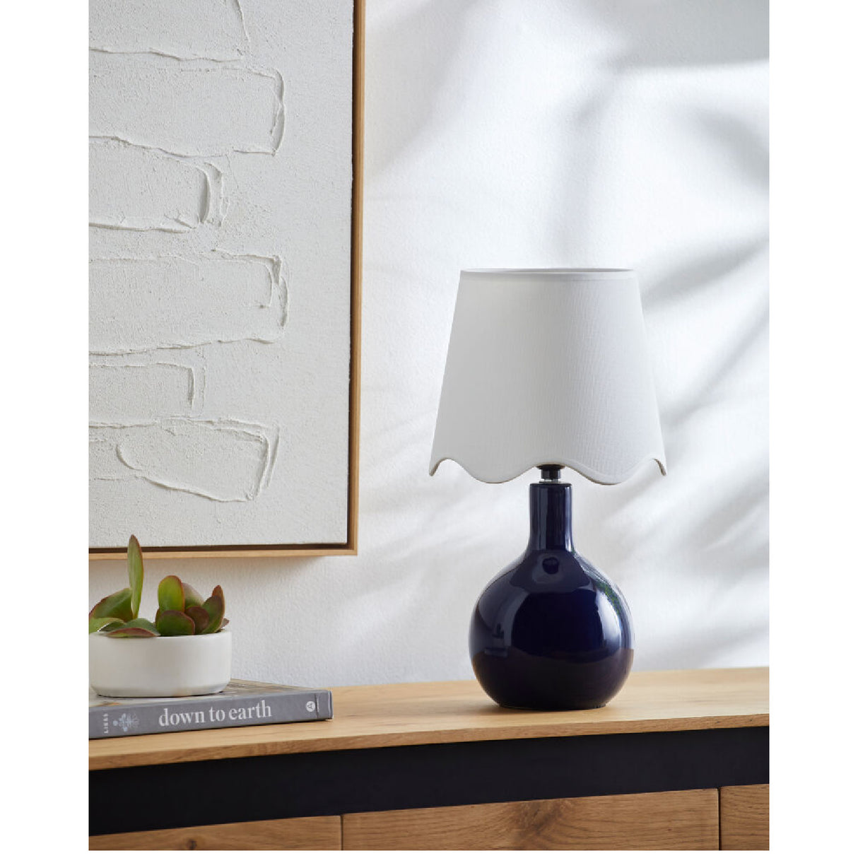   Wavy-Edge Rattan Ceramic Table Lamp | Oroa.com