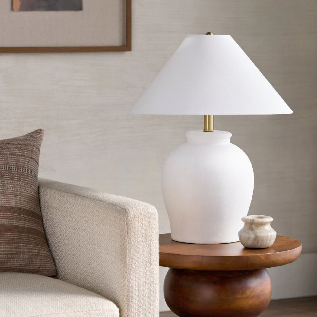   Ceramic White Linen Table Lamp | Oroa.com