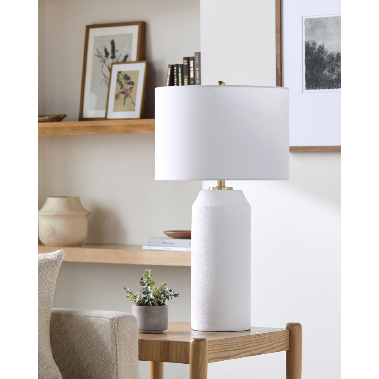   Minimalist Ceramic Accent Table Lamp | Oroa.com