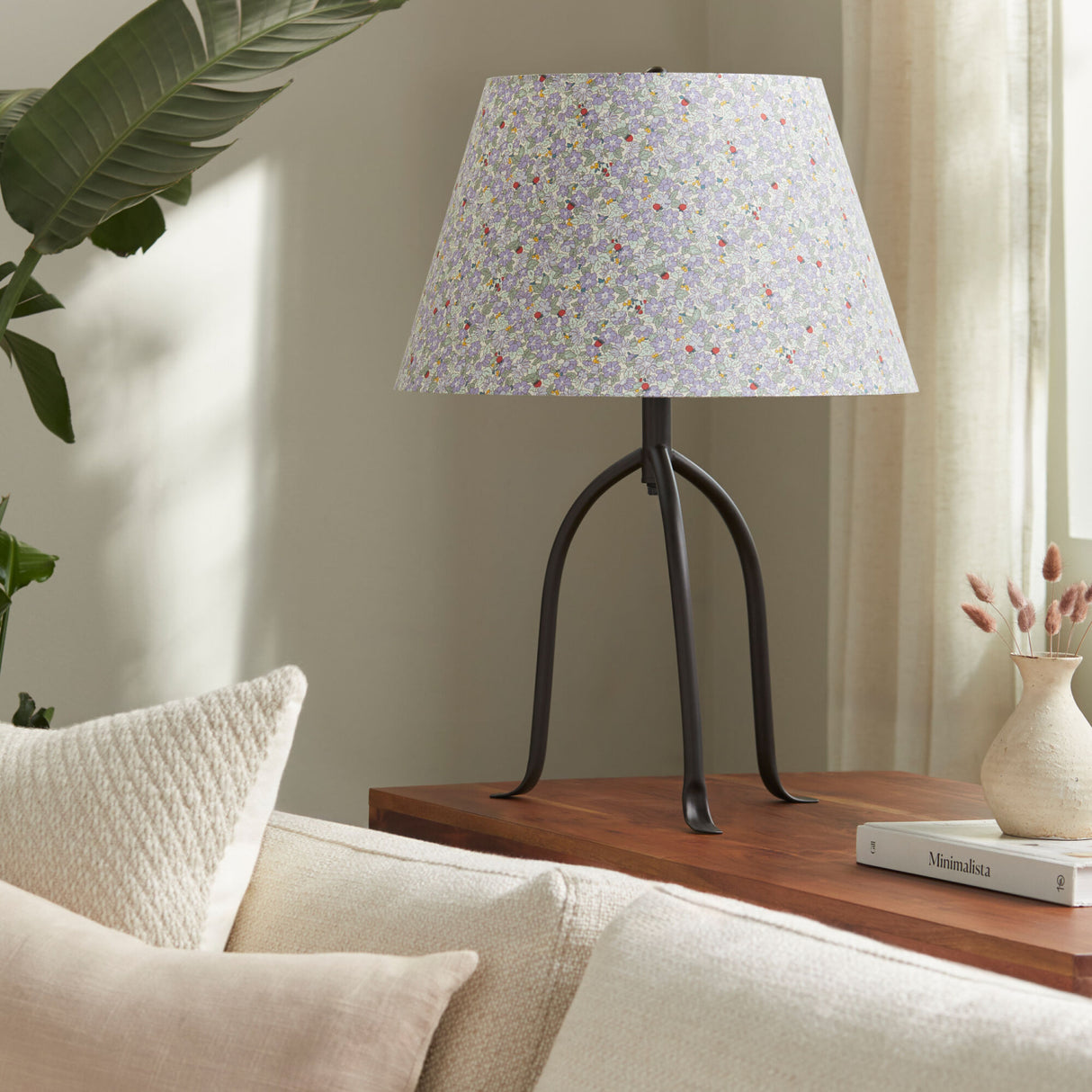   Floral Print Linen Table Lamp L | Oroa.com