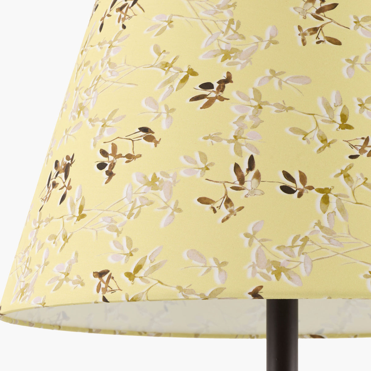   Floral Print Linen Table Lamp L | Oroa.com