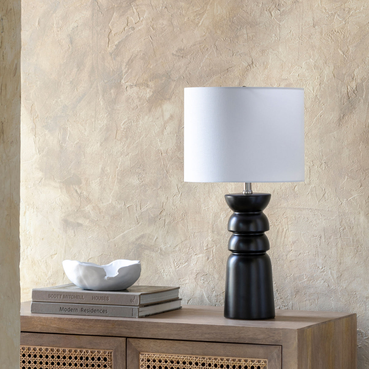   Black Ceramic Table Lamp | Oroa.com